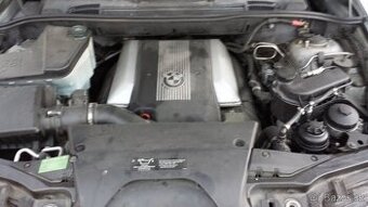 Prodám motor M62B44TU z BMW X5 4,4i 210kw 448S2 top stav