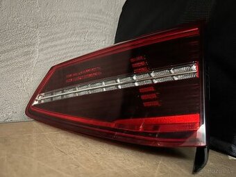 VW Passat R-Line Rear Light