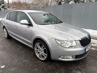 Škoda superb 1.6 tdi 2011 - 1