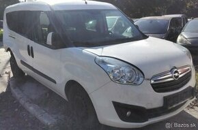 OPEL COMBO 2016 predám DVERE, NÁRAZNÍK MOTOR 1.6 CDTI 940C10 - 1