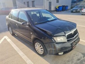 Skoda Fabia 1 2004 burana z predu