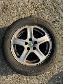 5x100 R15 Škoda