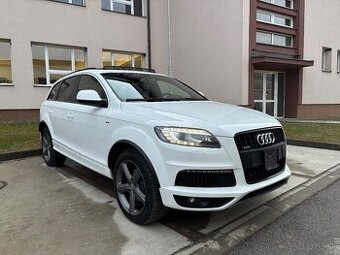 Audi Q7 Sline 3.0tdi 180kw Pano 7miest Webasto ACC TV F1