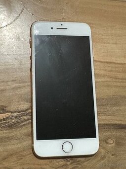 Predám Apple iPhone 8 64GB Gold Známky používania.