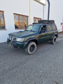 Nissan patrol y61 vagon