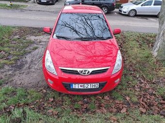 Predám auto  hyundai i20