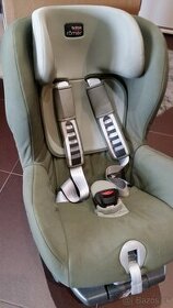 Britax Römer SAFEFIX PLUS BR 2019, olive green - 1