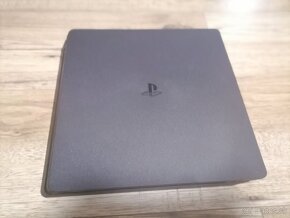 Playstation 4 slim 500GB - 1