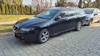 Honda accord tourer