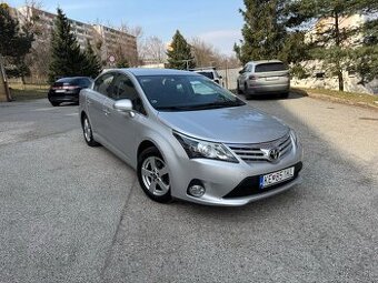 Predám Toyota Avensis 1.8 benzin 2012r T27 FaceLift