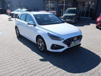 Hyundai i30 WG 1.5T-GDI 118kW SMART NAVI ČR 1MAJITEL