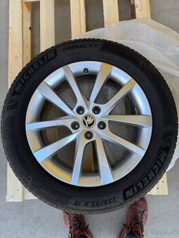 Michelin 4 pneumatiky s diskami Škoda originál.