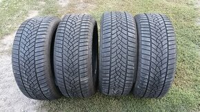 Predám zimné pneu Goodyear Ultragrip 225/50r17