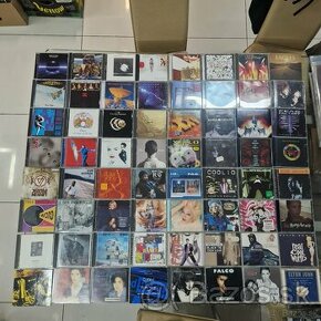 CD-čka...DEEP PURPLE,IRON MAIDEN,ROBERT PLANT,LED ZEPPELIN..