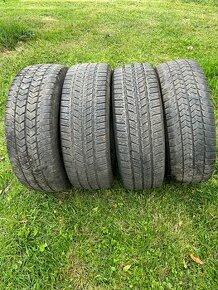 215/65 R16C - 1