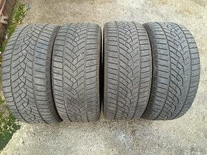 235/45R18 98V Goodyear zimná - 1