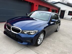 BMW Rad 3 320d Touring A/T, Nebúrané