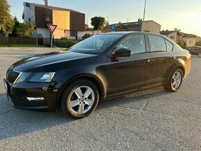 Škoda Octavia 2,0 TDI, 110kW, kúpená v SR, garážovaná.