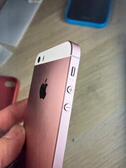 iPhone SE 16GB 92% battery