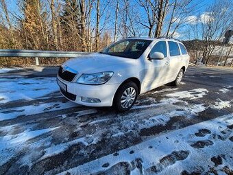 Octavia 2.0Tdi 103kw 4x4 2011 DSG - 1