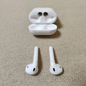 Apple Airpods 1 - originálne bluetooth slúchadlá.