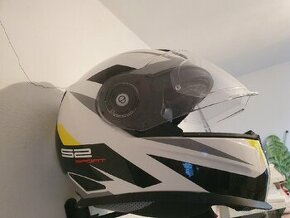 predam prilbu schuberth s2 sport