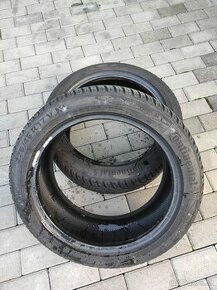 Predám dve zimné pneu Continental 225/45R17