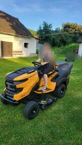 Cub Cadet  XT1 OR 95