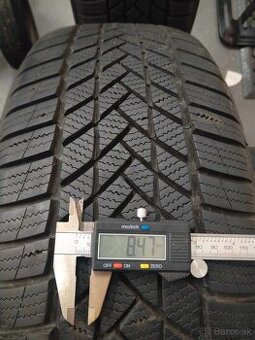 215/50 R 17 zimné MATADOR.