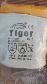 Zvaračske rukavice tiger.8 párov.