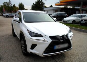 Lexus NX 300h Automat Hybrid