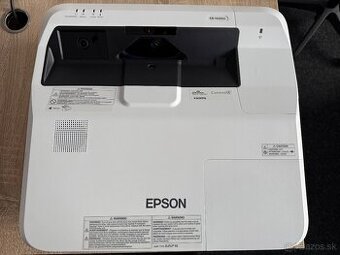 Novy projektor EPSON EB-1440 - 1