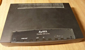 VoIP telefonny adapter Zyxel 2002L - 1