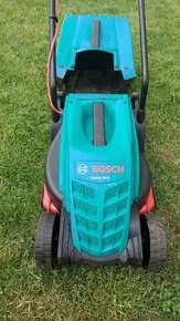 Elektrická kosačka Bosch Rotak 32R