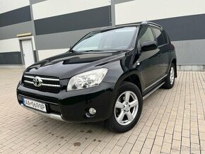 Predám Toyota Rav 4 2.2 D4D 100kw - 1