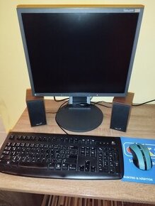 Monitor + komponenty k PC