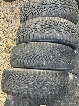 Nokian zimne 185/60 R15 pneu