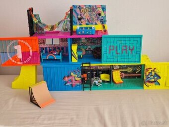 LoL Playset club set home