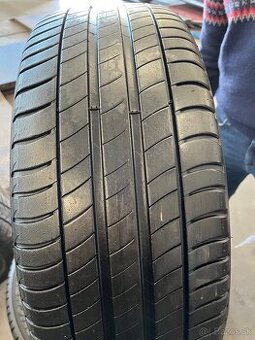 Letné pneu Michelin 215/50 R18