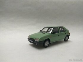 ŠKODA FAVORIT 136 LS - 1:43