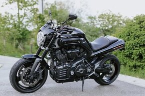 Yamaha MT01 RP18