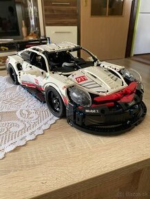 Stavebnica Porsche 911 RSR - 1580 dielikov (42096)