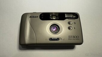 Nikon EF300 - 1