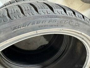 255/35 r20 zimne - 1