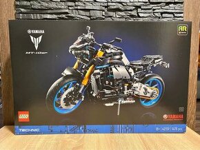 LEGO® Technic 42159 Yamaha MT-10 SP