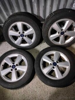 4ks alu disky orig. Ford 5x108 r16 pneu 4mm 205/55 r16