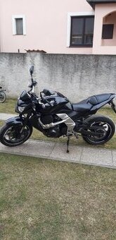 Kawasaki Z750