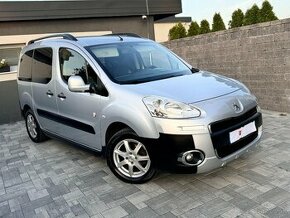 Peugeot Partner 1.6Hdi LED denne - 1