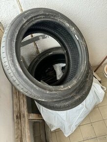 Dunlop 225/45 r17 - 1