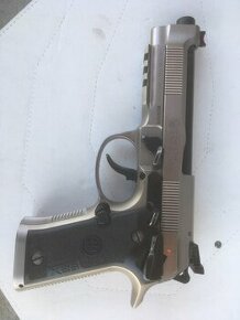 Beretta 92X Performance + príslušenstvo